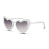 vista lateral gafas heartbreak blancas